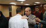 بالصور.. محافظ كفر الشيخ يسلم إعانات مالية لأسر ضحايا بيارة الصرف الصحي بمطوبس