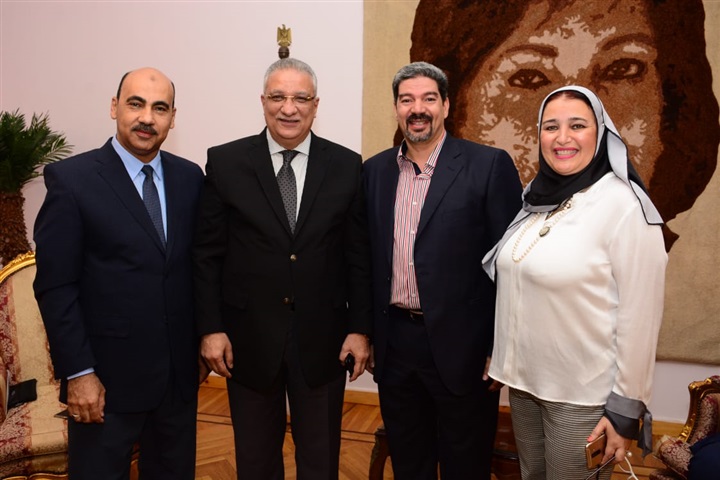 بالصور.. الشيخ و مفيد فوزي وبيبو" يشاركون في مؤتمر "تحدي التغيير" بالصور.. الشيخ و مفيد فوزي وبيبو" يشاركون في مؤتمر "تحدي التغيير"