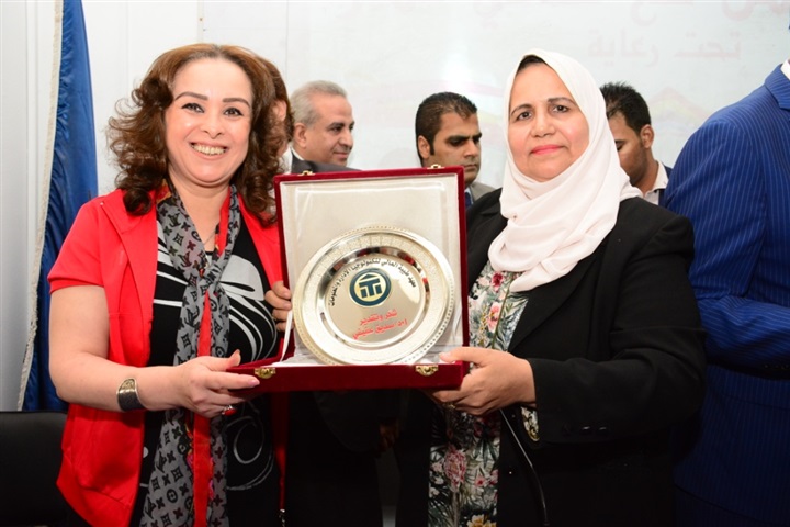 بالصور.. إحدى الجامعات الخاصة تمنح الدكتوراه الفخرية لمجموعة من نجوم الفن والإعلام بالصور.. إحدى الجامعات الخاصة تمنح الدكتوراه الفخرية لمجموعة من نجوم الفن والإعلام