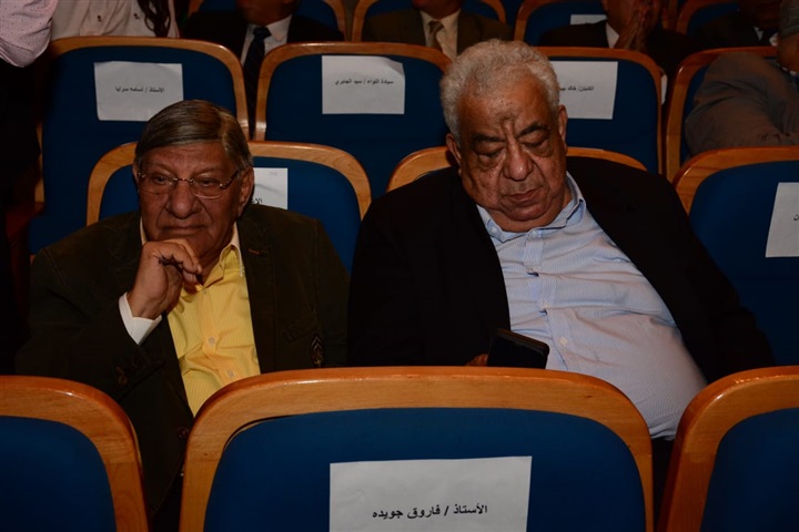 بالصور.. الشيخ و مفيد فوزي وبيبو" يشاركون في مؤتمر "تحدي التغيير" بالصور.. الشيخ و مفيد فوزي وبيبو" يشاركون في مؤتمر "تحدي التغيير"