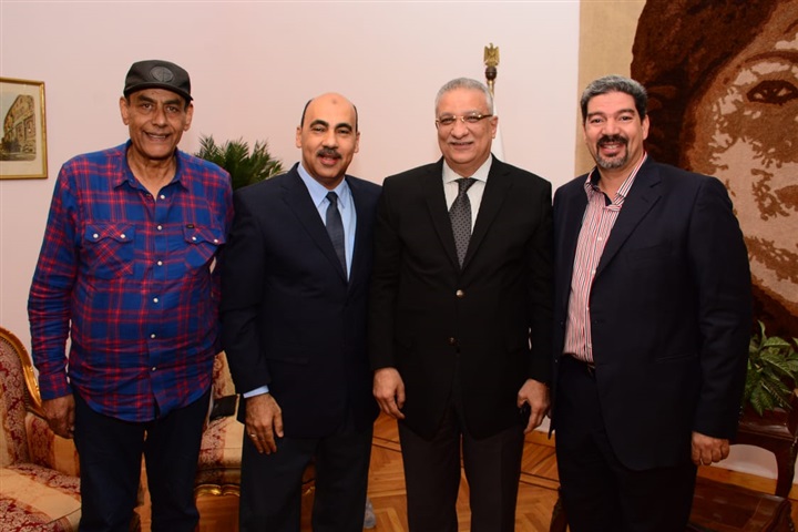 بالصور.. الشيخ و مفيد فوزي وبيبو" يشاركون في مؤتمر "تحدي التغيير" بالصور.. الشيخ و مفيد فوزي وبيبو" يشاركون في مؤتمر "تحدي التغيير"