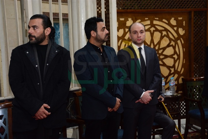 بالصور.. نجوم الفن يتوافدون على عزاء "بدر تيسير" بالصور.. نجوم الفن يتوافدون على عزاء "بدر تيسير"