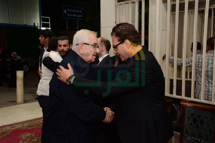 بالصور.. نجوم الفن يتوافدون على عزاء "بدر تيسير" بالصور.. نجوم الفن يتوافدون على عزاء "بدر تيسير"