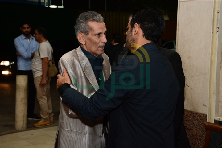 بالصور.. نجوم الفن يتوافدون على عزاء "بدر تيسير" بالصور.. نجوم الفن يتوافدون على عزاء "بدر تيسير"