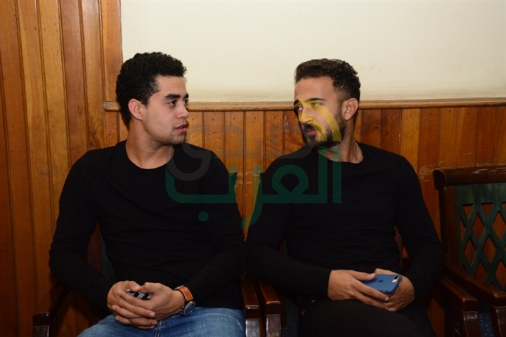 بالصور.. نجوم الفن يتوافدون على عزاء "بدر تيسير" بالصور.. نجوم الفن يتوافدون على عزاء "بدر تيسير"