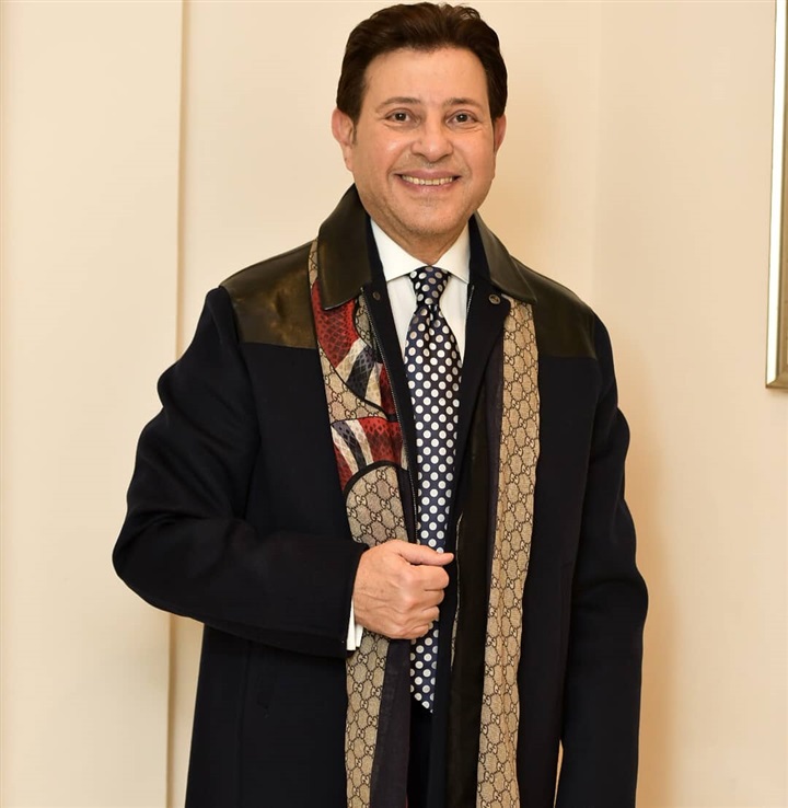 بالصور.. هاني شاكر يفتتح حفله بالإسكندرية على نغمات "وانت ماشي في مصر" بالصور.. هاني شاكر يفتتح حفله بالإسكندرية على نغمات "وانت ماشي في مصر"