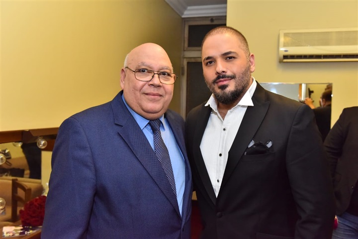بالصور.. رامي عياش يشعل افتتاحية حفله بمهرحان الموسيقى الغربية بمكس"بلادي" و" الله عليكي يا مصر" بالصور.. رامي عياش يشعل افتتاحية حفله بمهرحان الموسيقى الغربية بمكس"بلادي" و" الله عليكي يا مصر"