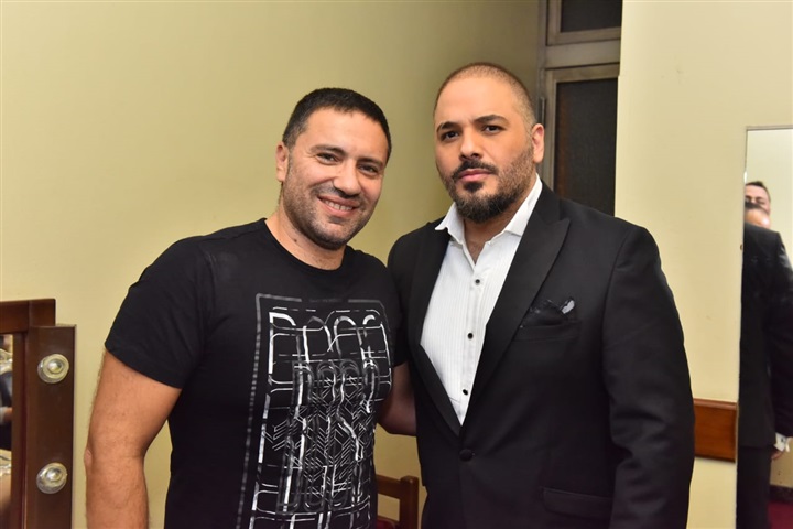 بالصور.. رامي عياش يشعل افتتاحية حفله بمهرحان الموسيقى الغربية بمكس"بلادي" و" الله عليكي يا مصر" بالصور.. رامي عياش يشعل افتتاحية حفله بمهرحان الموسيقى الغربية بمكس"بلادي" و" الله عليكي يا مصر"