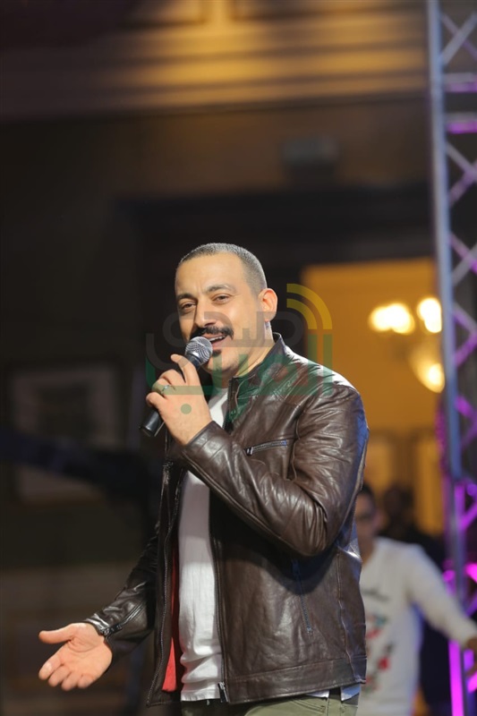 بالصور ... الظهور الاول لـ "دياب" بعد زواجه فى حفل لأحد شركات الطيران بالصور ... الظهور الاول لـ "دياب" بعد زواجه فى حفل لأحد شركات الطيران
