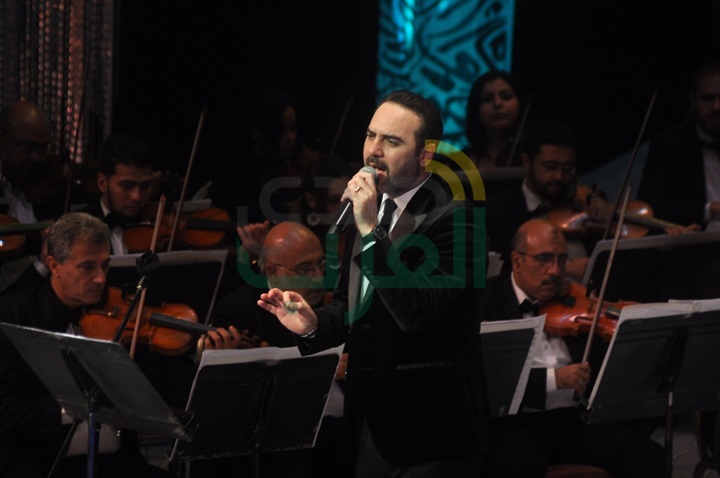 وائل جسار يفتتح حفل الأوبرا بأغنية بحبك يا مصر وائل جسار يفتتح حفل الأوبرا بأغنية بحبك يا مصر