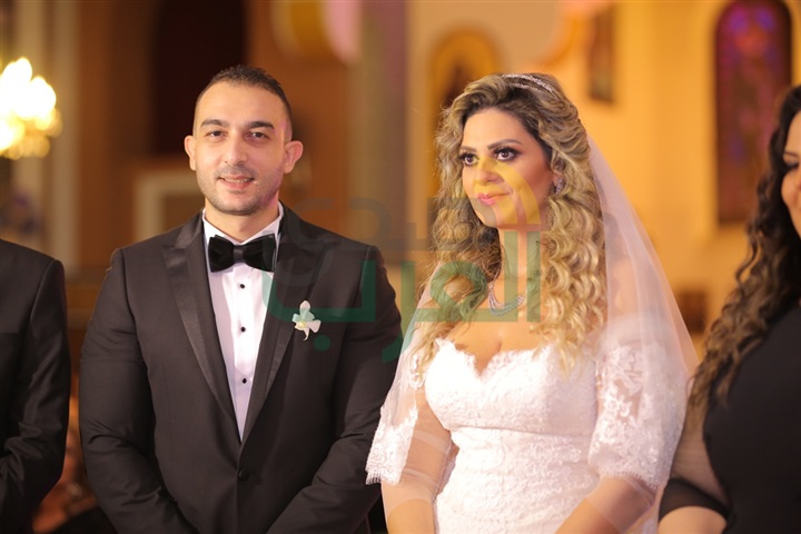بالصور.. نجوم الفن والأغنية والمشاهير يحتفلون بزفاف "ميرا وبيتر" بالصور.. نجوم الفن والأغنية والمشاهير يحتفلون بزفاف "ميرا وبيتر"