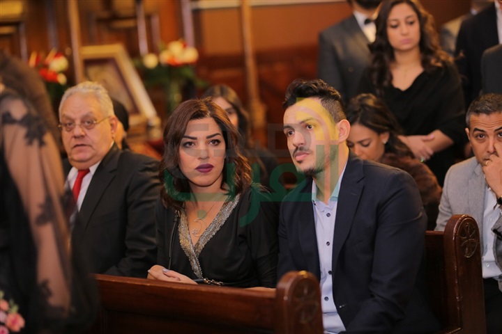 بالصور.. نجوم الفن والأغنية والمشاهير يحتفلون بزفاف "ميرا وبيتر" بالصور.. نجوم الفن والأغنية والمشاهير يحتفلون بزفاف "ميرا وبيتر"