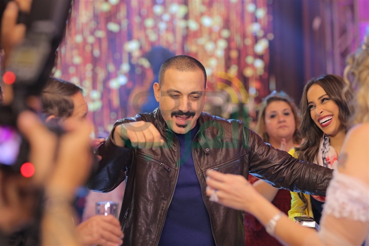 بالصور.. نجوم الفن والأغنية والمشاهير يحتفلون بزفاف "ميرا وبيتر" بالصور.. نجوم الفن والأغنية والمشاهير يحتفلون بزفاف "ميرا وبيتر"