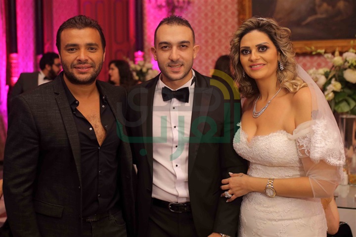 بالصور.. نجوم الفن والأغنية والمشاهير يحتفلون بزفاف "ميرا وبيتر" بالصور.. نجوم الفن والأغنية والمشاهير يحتفلون بزفاف "ميرا وبيتر"