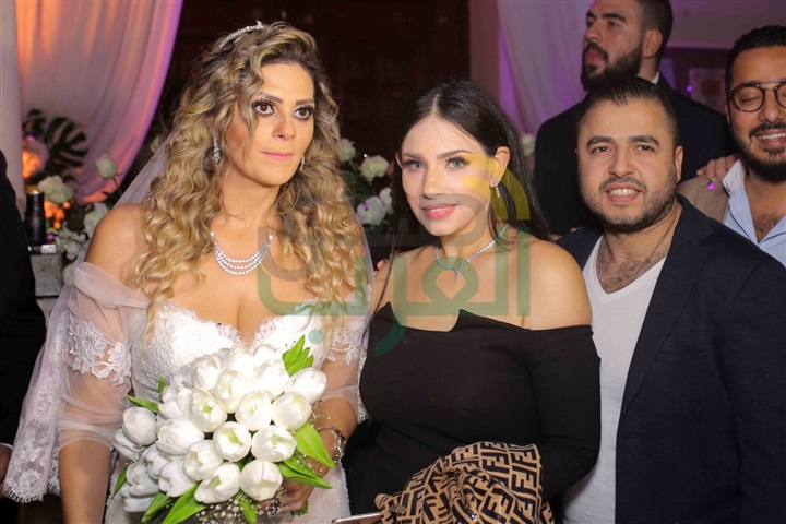 بالصور.. نجوم الفن والأغنية والمشاهير يحتفلون بزفاف "ميرا وبيتر" بالصور.. نجوم الفن والأغنية والمشاهير يحتفلون بزفاف "ميرا وبيتر"