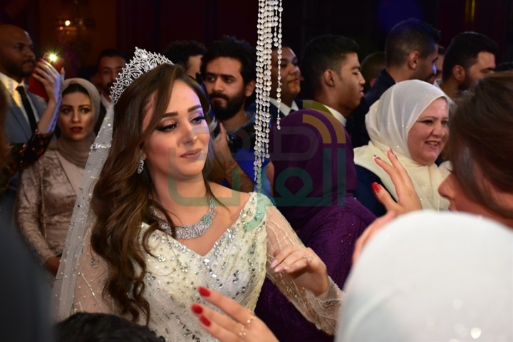 بوسى والليثى وعدويه يحيون زفاف ريم وأحمد البطران بوسى والليثى وعدويه يحيون زفاف ريم وأحمد البطران