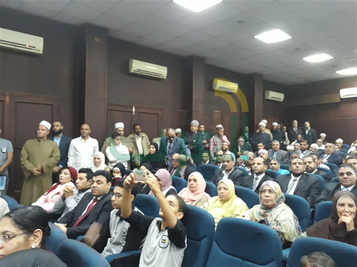 وكيل أوقاف القليوبية: كل الأديان تدعو إلى الإنسانية ونبذ التناحر بين الأمم 
