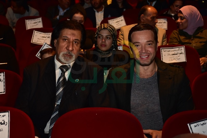 بالصور.. تكريم نجوم الفن والصحافة والمجتمع في مهرجان "بالشباب تحيا الأمم" بدورته الثانية بالصور.. تكريم نجوم الفن والصحافة والمجتمع في مهرجان "بالشباب تحيا الأمم" بدورته الثانية