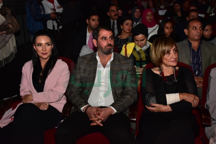 بالصور.. تكريم نجوم الفن والصحافة والمجتمع في مهرجان "بالشباب تحيا الأمم" بدورته الثانية بالصور.. تكريم نجوم الفن والصحافة والمجتمع في مهرجان "بالشباب تحيا الأمم" بدورته الثانية