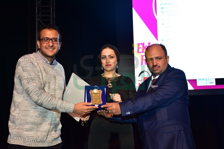 بالصور.. تكريم نجوم الفن والصحافة والمجتمع في مهرجان "بالشباب تحيا الأمم" بدورته الثانية بالصور.. تكريم نجوم الفن والصحافة والمجتمع في مهرجان "بالشباب تحيا الأمم" بدورته الثانية