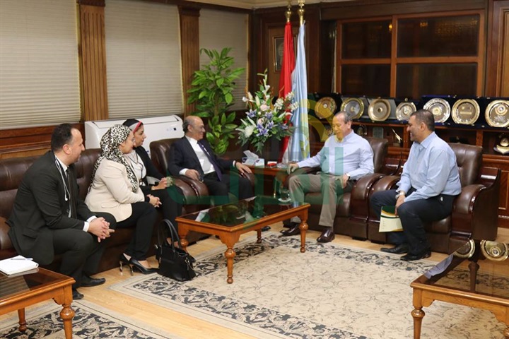بالصور.. محافظ كفر الشيخ: استخدام التكنولوجيا الرقمية في دعم مشروعات المحافظة