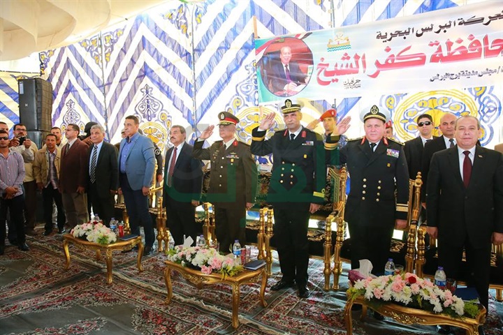 محافظ كفر الشيخ وقادة القوات البحرية يحتفلون بالعيد القومي من قلب معركة البرلس البحرية