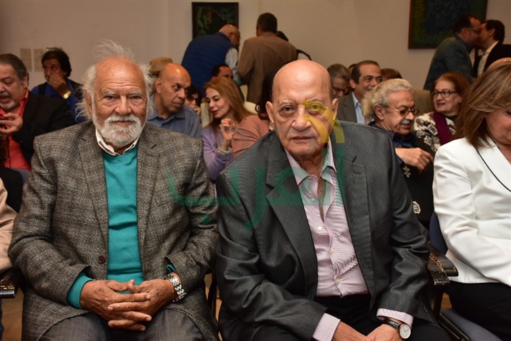 بالصور.. "المصرية لنقاد السينما" تكرم هاني عبد ربه بمناسبة عيدها الخامس والأربعون بالصور.. "المصرية لنقاد السينما" تكرم هاني عبد ربه بمناسبة عيدها الخامس والأربعون