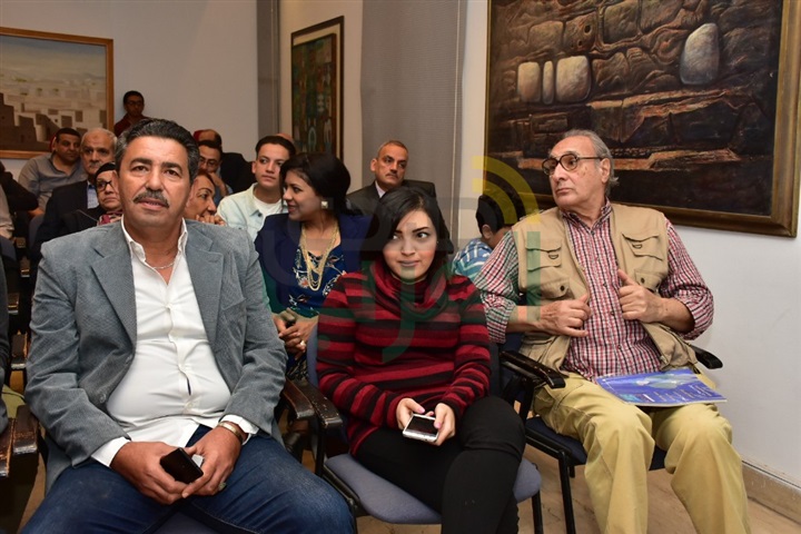 بالصور.. "المصرية لنقاد السينما" تكرم هاني عبد ربه بمناسبة عيدها الخامس والأربعون بالصور.. "المصرية لنقاد السينما" تكرم هاني عبد ربه بمناسبة عيدها الخامس والأربعون