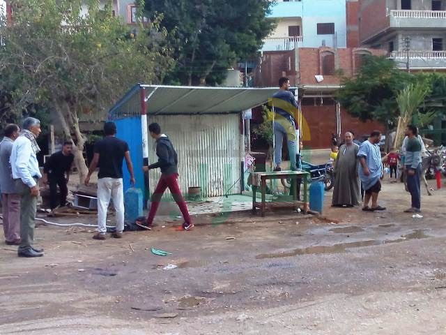 حملة مكبرة لرفع الإشغالات والأكشاك المخالفة على حرم السكة الحديد بمركز الزقازيق