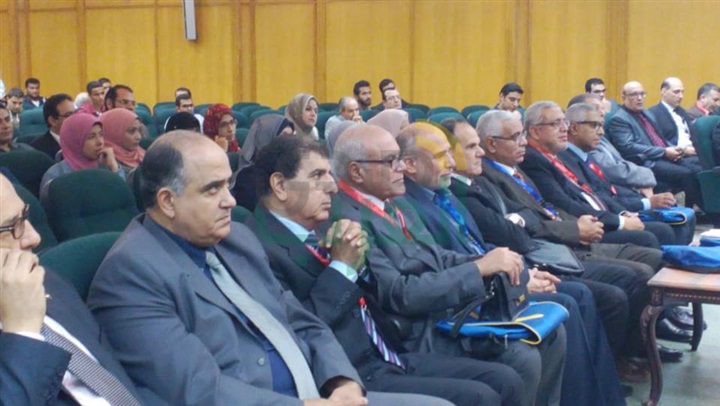  ميرفت عسكر تفتتح أعمال المؤتمر السنوي الثامن لوحدة الجهاز الهضمي والكبد بطب الزقازيق