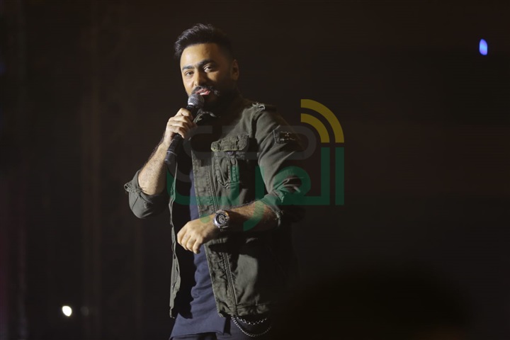 بالصور.. تامر حسني يتألق بحفل عالمي احتفالا بنجاح "عيش بشوقك" بالصور.. تامر حسني يتألق بحفل عالمي احتفالا بنجاح "عيش بشوقك"