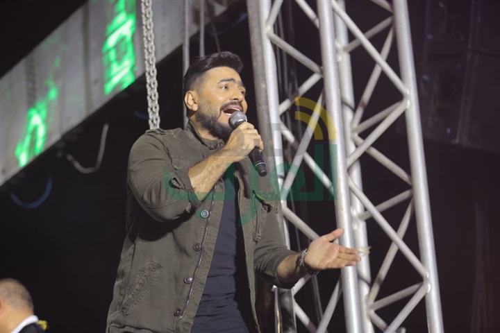 بالصور.. تامر حسني يتألق بحفل عالمي احتفالا بنجاح "عيش بشوقك" بالصور.. تامر حسني يتألق بحفل عالمي احتفالا بنجاح "عيش بشوقك"
