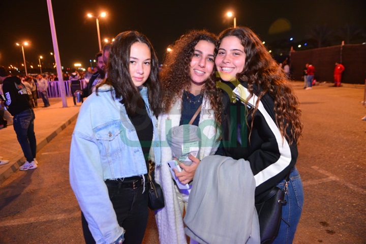 بالصور.. تامر حسني يتألق بحفل عالمي احتفالا بنجاح "عيش بشوقك" بالصور.. تامر حسني يتألق بحفل عالمي احتفالا بنجاح "عيش بشوقك"