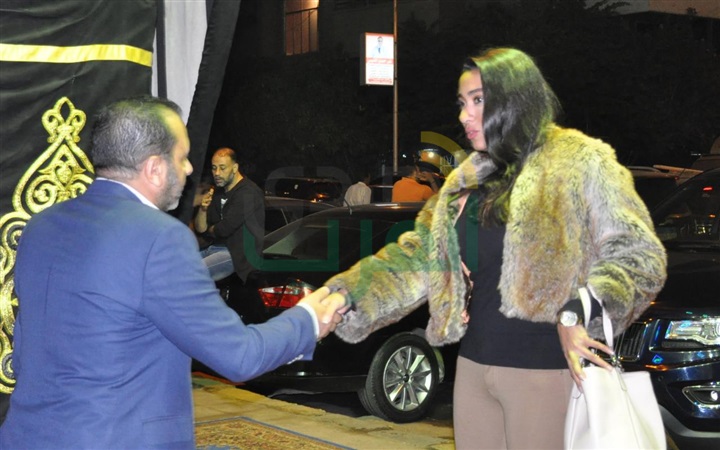 بالصور.. رامي صبري يشارك في تلقي عزاء والدة أيمن نابليون بحضور مشاهير المجتمع بالصور.. رامي صبري يشارك في تلقي عزاء والدة أيمن نابليون بحضور مشاهير المجتمع