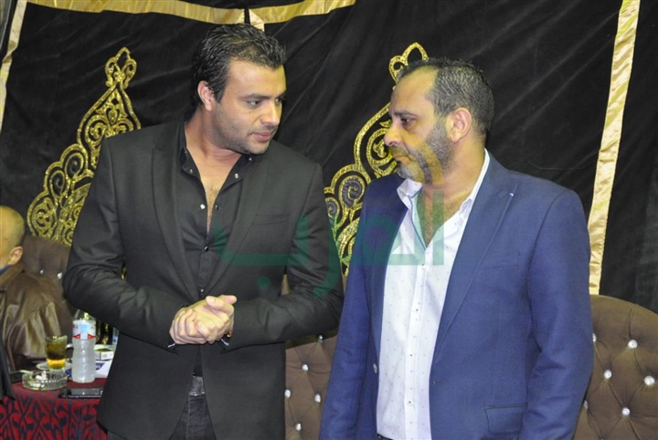 بالصور.. رامي صبري يشارك في تلقي عزاء والدة أيمن نابليون بحضور مشاهير المجتمع بالصور.. رامي صبري يشارك في تلقي عزاء والدة أيمن نابليون بحضور مشاهير المجتمع
