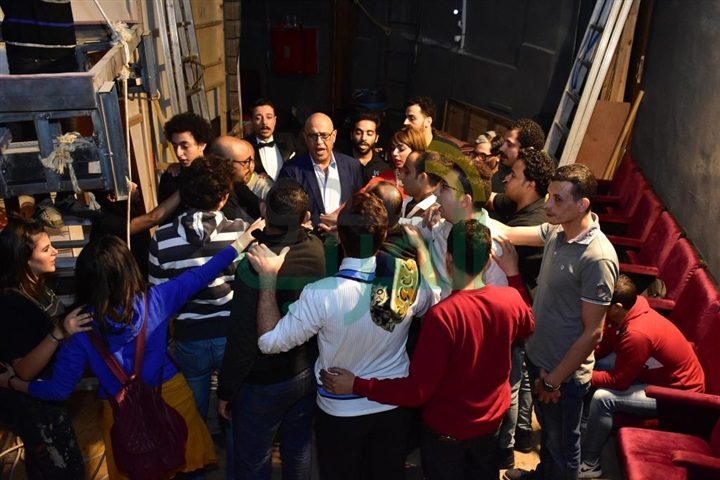 بالصور.. نجوم الفن في "جريما في المعادي" لأشرف عبد الباقي بالصور.. نجوم الفن في "جريما في المعادي" لأشرف عبد الباقي