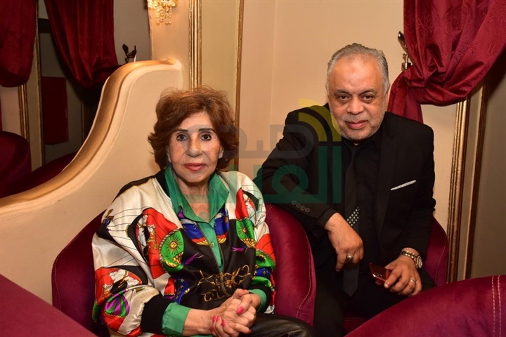 بالصور.. نجوم الفن في "جريما في المعادي" لأشرف عبد الباقي بالصور.. نجوم الفن في "جريما في المعادي" لأشرف عبد الباقي