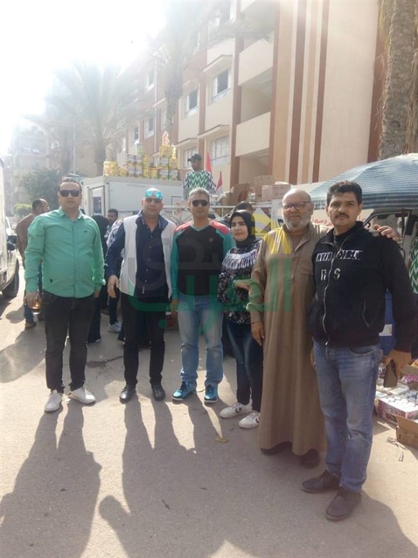 بالصور.. مستقبل وطن يواصل الدفع بقوافل السلع الغذائية في كفر الشيخ بالصور.. مستقبل وطن يواصل الدفع بقوافل السلع الغذائية في كفر الشيخ