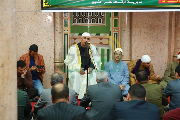 شاهد.. محافظ كفرالشيخ يشهد احتفال الأوقاف بالمولد النبوي