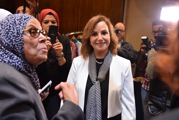 بالصور.. نيللي كريم تتفقد معرض منتجات حياة جديدة بمنتدى بداية مش نهاية بالصور.. نيللي كريم تتفقد معرض منتجات حياة جديدة بمنتدى بداية مش نهاية
