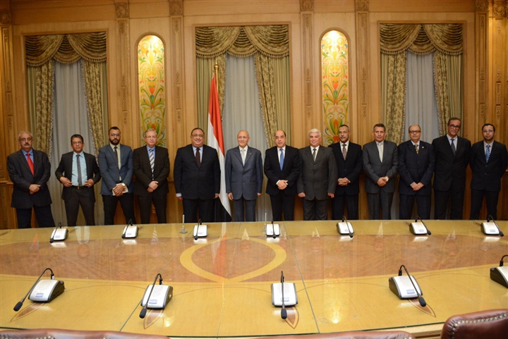 العصار يشهد توقيع بروتوكولين للتعاون مع جامعة حلوان في عدة مجالات