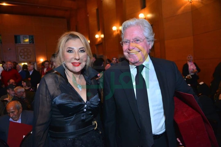 بالصور.. القومى للسينما يكرم نادية الجندى وحسين فهمى وصناع السينما بالصور.. القومى للسينما يكرم نادية الجندى وحسين فهمى وصناع السينما