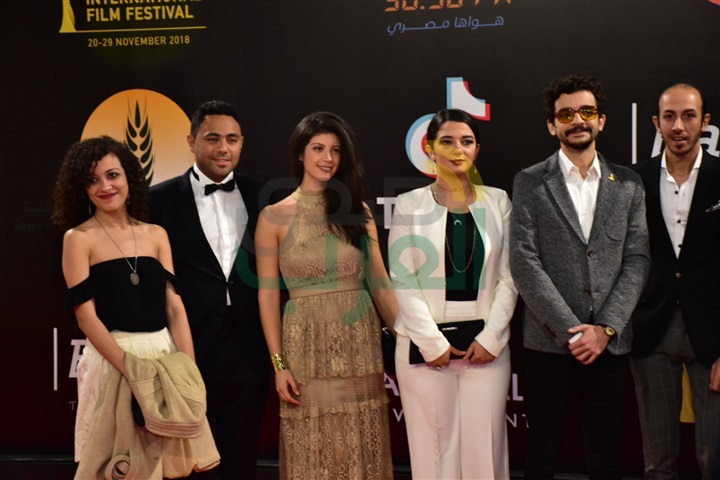 بالصور.. لبلبة وهيدي كرم يحضرون عرض فيلم "لا أحد هناك" بالصور.. لبلبة وهيدي كرم يحضرون عرض فيلم "لا أحد هناك"