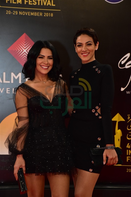 بالصور.. لبلبة وهيدي كرم يحضرون عرض فيلم "لا أحد هناك" بالصور.. لبلبة وهيدي كرم يحضرون عرض فيلم "لا أحد هناك"
