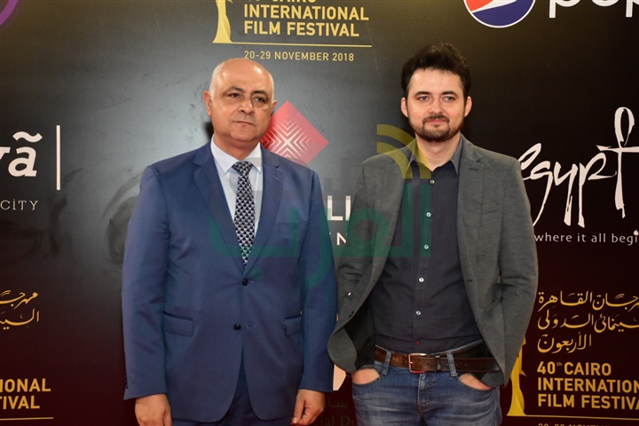 بالصور.. لبلبة وهيدي كرم يحضرون عرض فيلم "لا أحد هناك" بالصور.. لبلبة وهيدي كرم يحضرون عرض فيلم "لا أحد هناك"