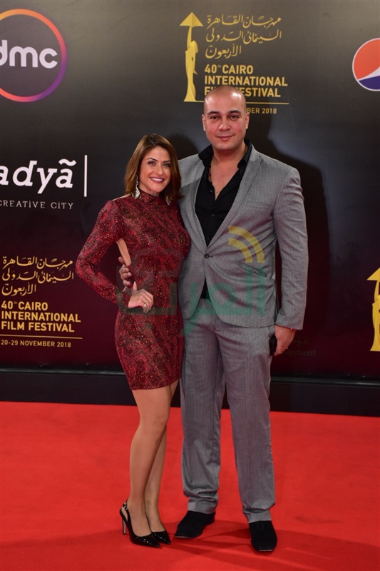 بالصور.. لبلبة وهيدي كرم يحضرون عرض فيلم "لا أحد هناك" بالصور.. لبلبة وهيدي كرم يحضرون عرض فيلم "لا أحد هناك"