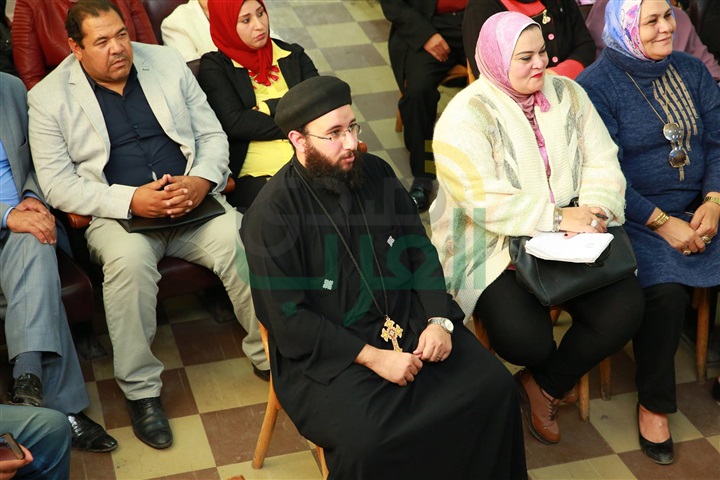 بالصور..محافظ كفر الشيخ يطلق حملة لمناهضة العنف ضد المرأة 