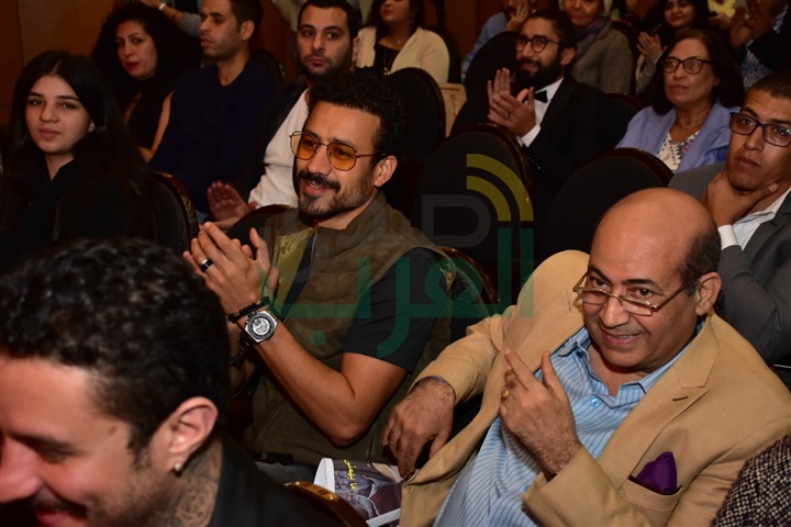 ندوة فيلم "ورد مسموم" بحضور أحمد الفيشاوي ولبلبة ندوة فيلم "ورد مسموم" بحضور أحمد الفيشاوي ولبلبة