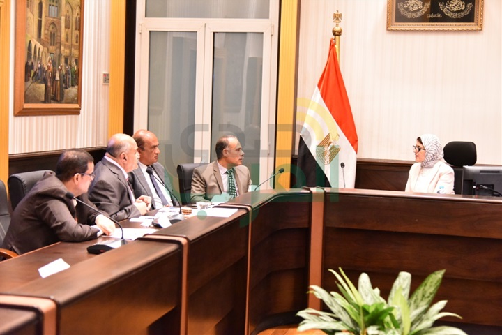 وزيرة الصحة تبحث مع جمعية الاورمان تشغيل مستشفى "العديسات" بالاقصر بتكلفة 409 مليون جنيه