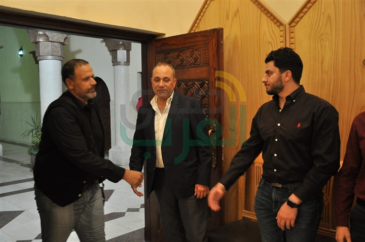بالصور.. غياب نجوم الفن عن عزاء عادل أمين بالصور.. غياب نجوم الفن عن عزاء عادل أمين